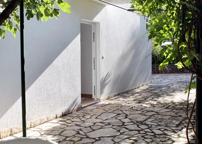 With Parking Space Vantacici, Krk - 5425 דירה ונטאצ'יצ'י