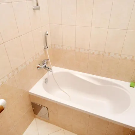 Apartments With A Parking Space Vantacici, Krk - 5425 Apartment *