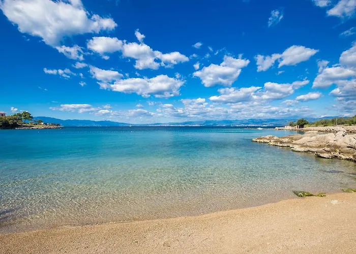 Apartments With Parking Space Vantacici, Krk - 5425